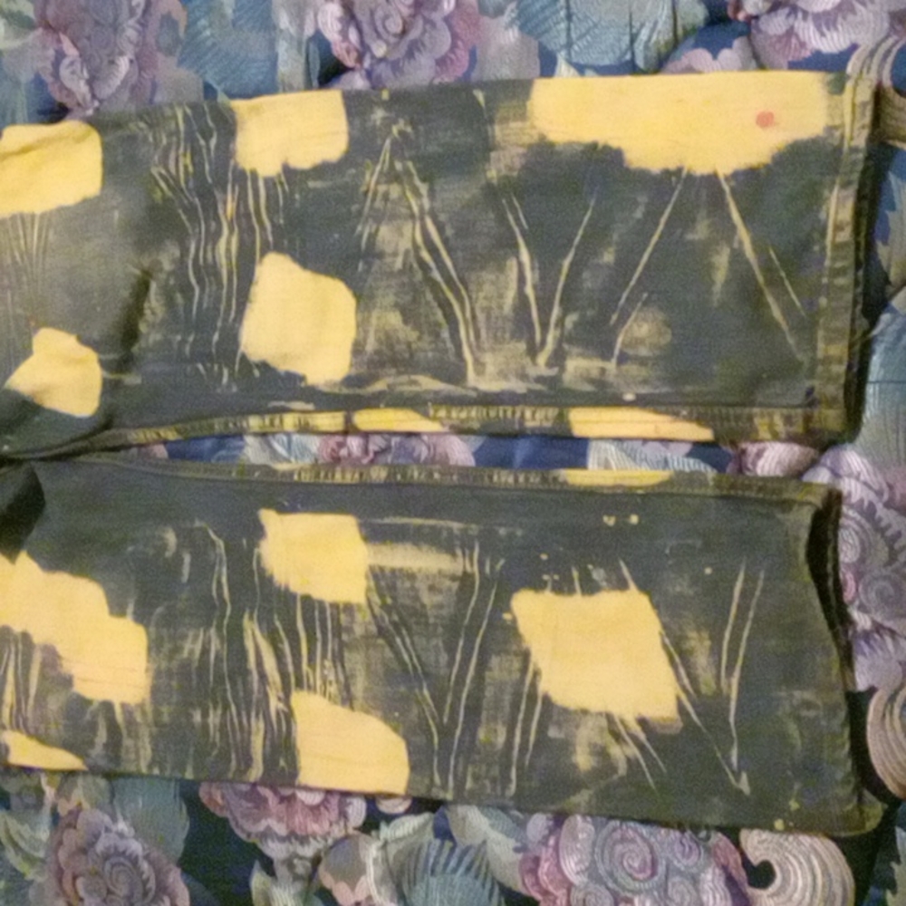 Jeans - Picture 3 of 3